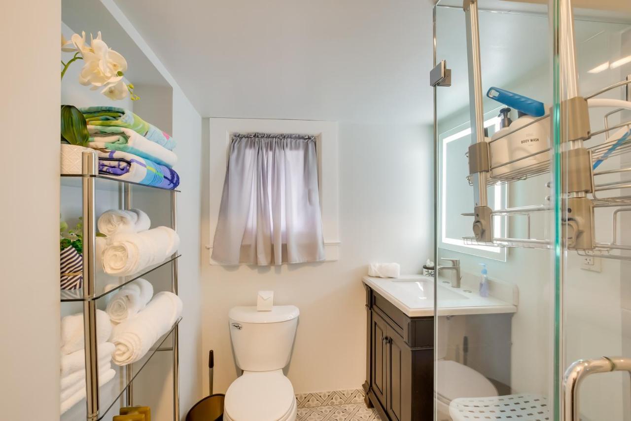 Updated Sheboygan Home With Porch Less Than 1 Mi To Beach Экстерьер фото
